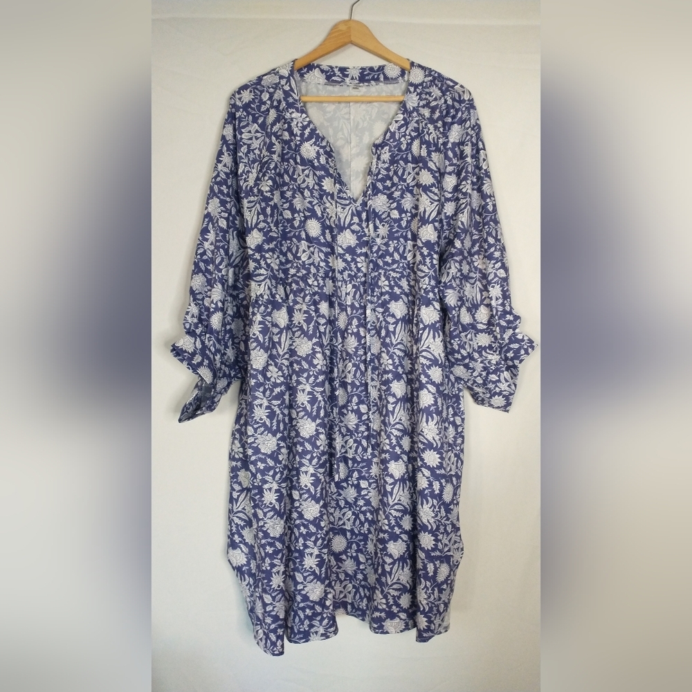 Blue & White Floral Midi Dress - Lightweight V-Neck